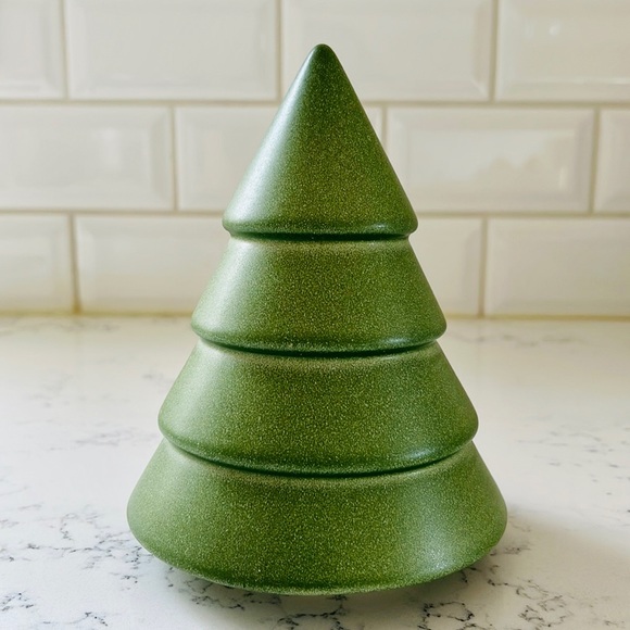 Threshold Medium Ceramic Green Tree 🌲 - Picture 4 of 8